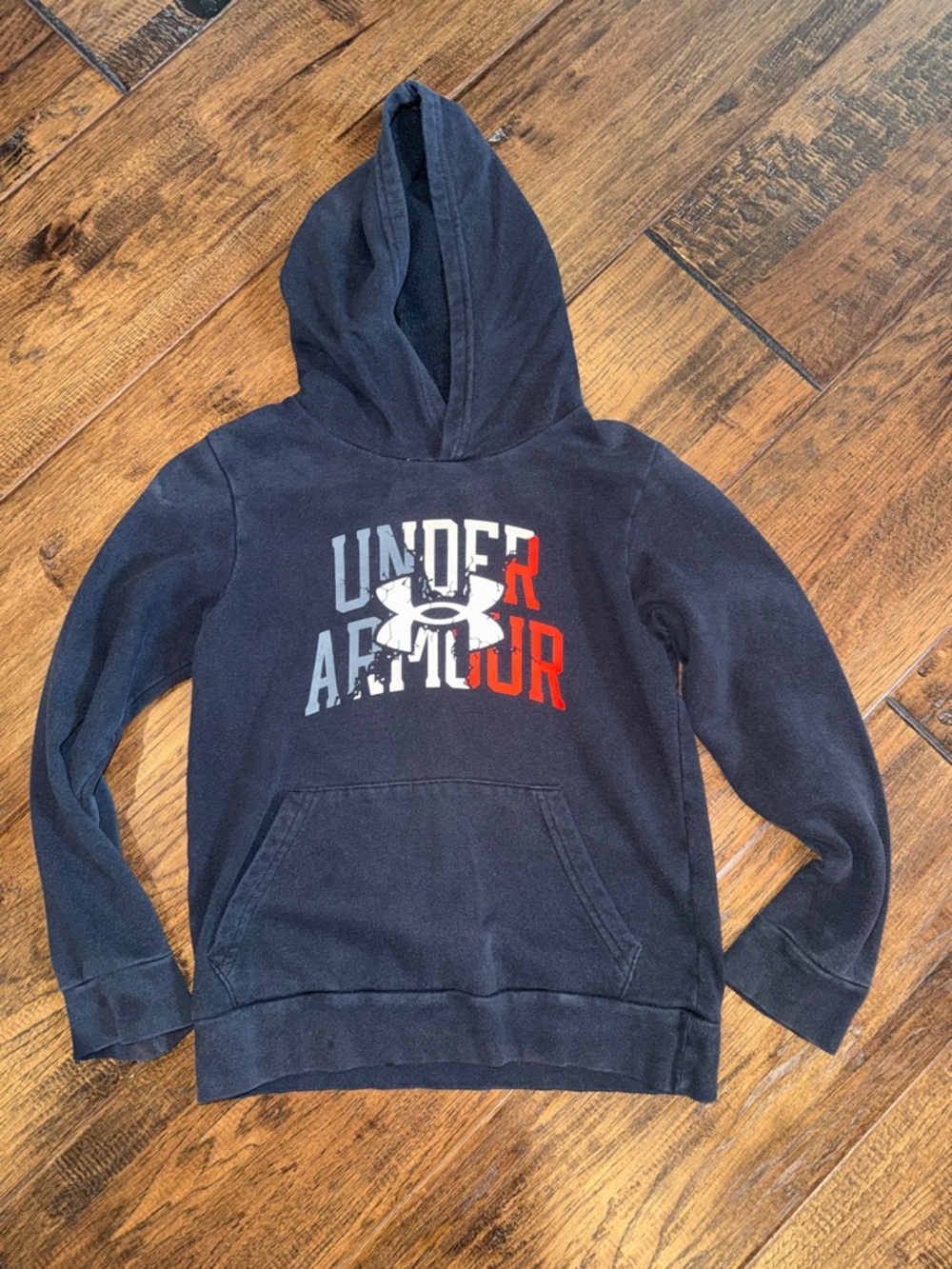 Under Armour Kids Black Hoodie with Logo. Size MED. Used condition.